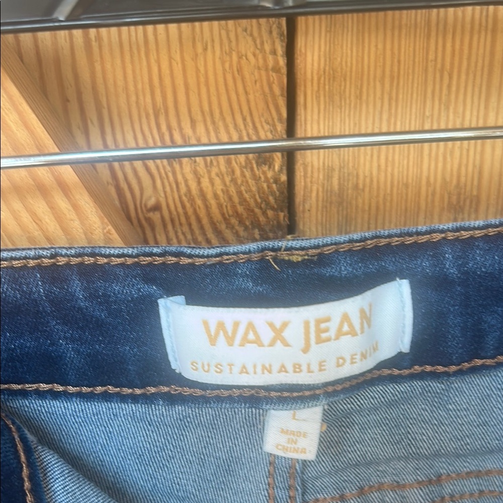 Wax Jeans Blue Distressed Jean Shorts with Cuffed Hem - Picture 5 of 9